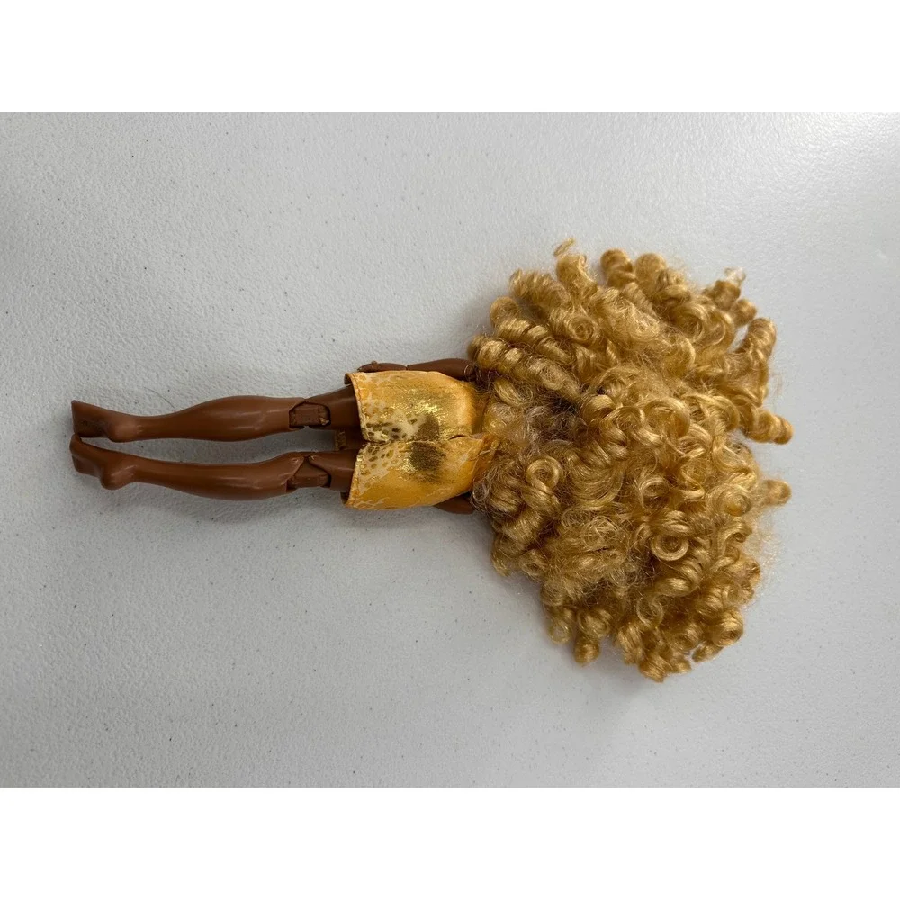 Rainbow High Melina Luxe Fashion Doll 11in Gold Curly Hair MGA Kids Toy 2022